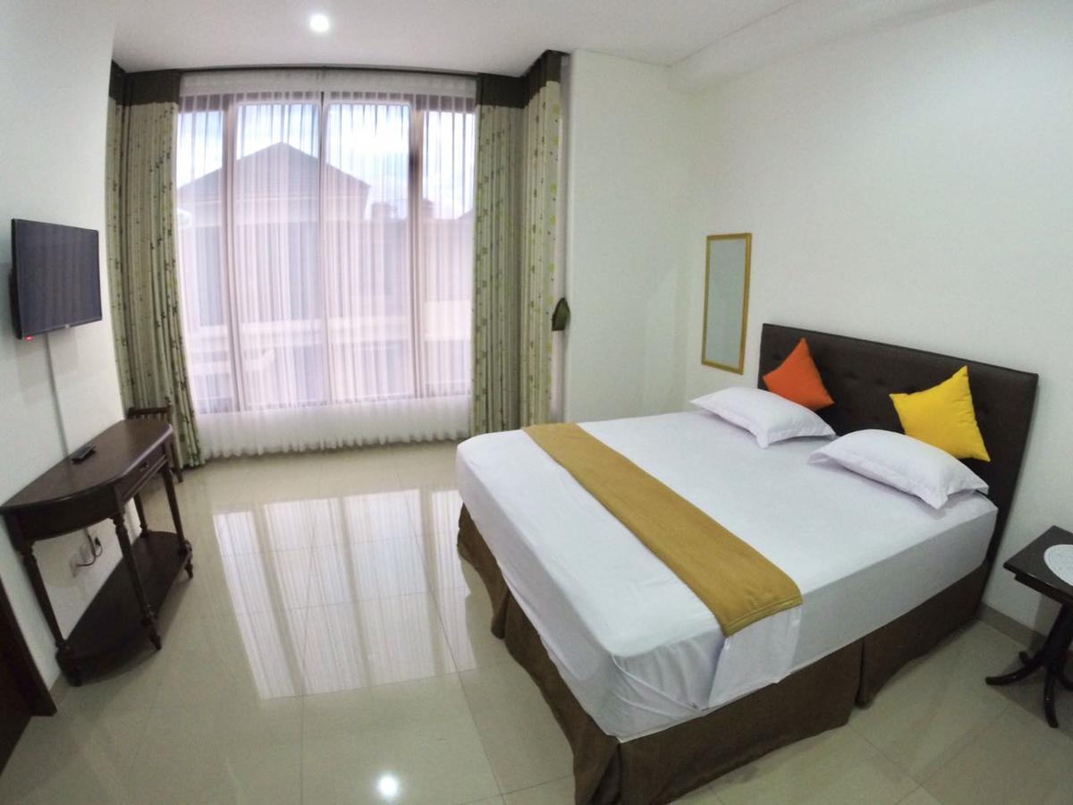 Padma Laguna Guesthouse Baturetno Esterno foto