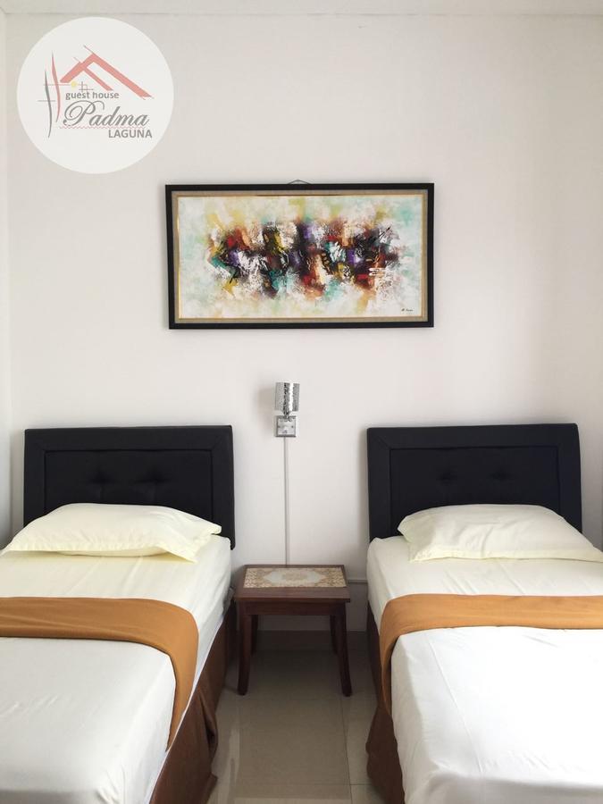 Padma Laguna Guesthouse Baturetno Esterno foto